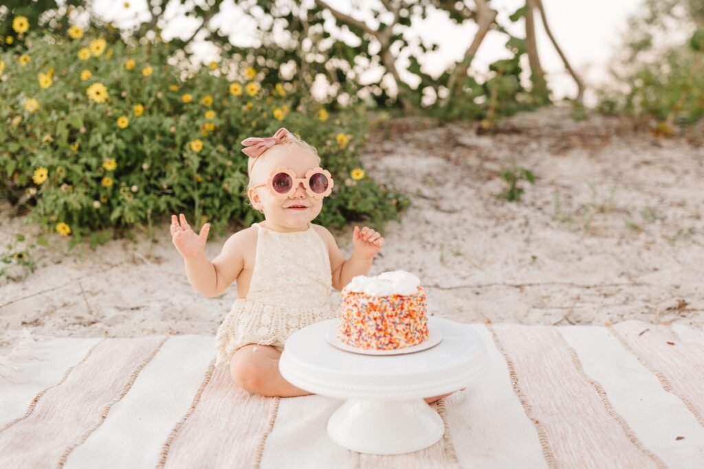 One year cake smash lifestyle tampa family photographer