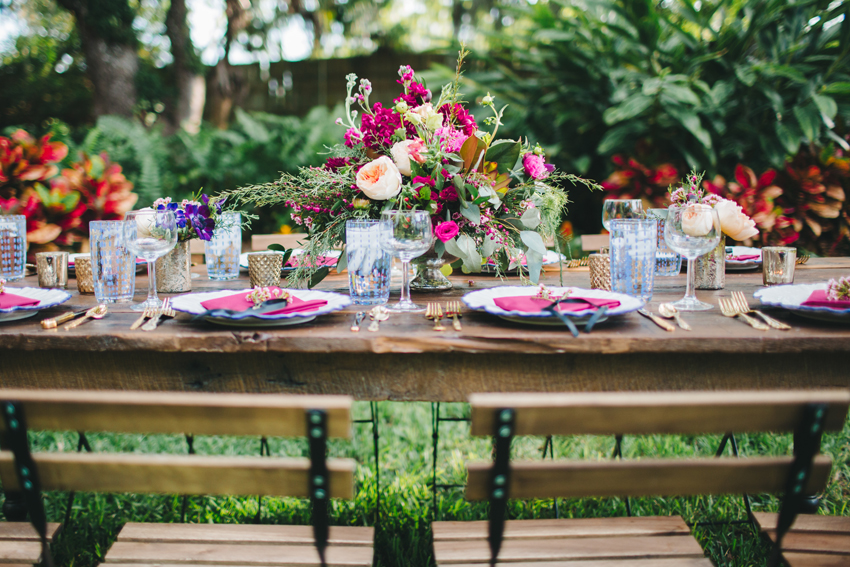 Southern garden wedding inspiration and tablescape ideas from a backyard wedding in Sarasota, Florida