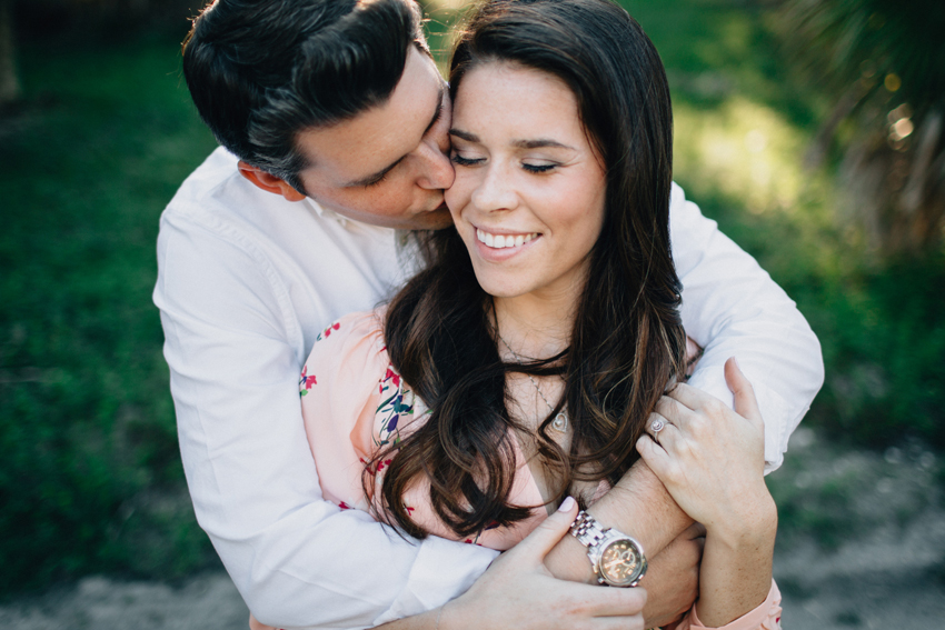 Romantic sweet engagement photos at florida session