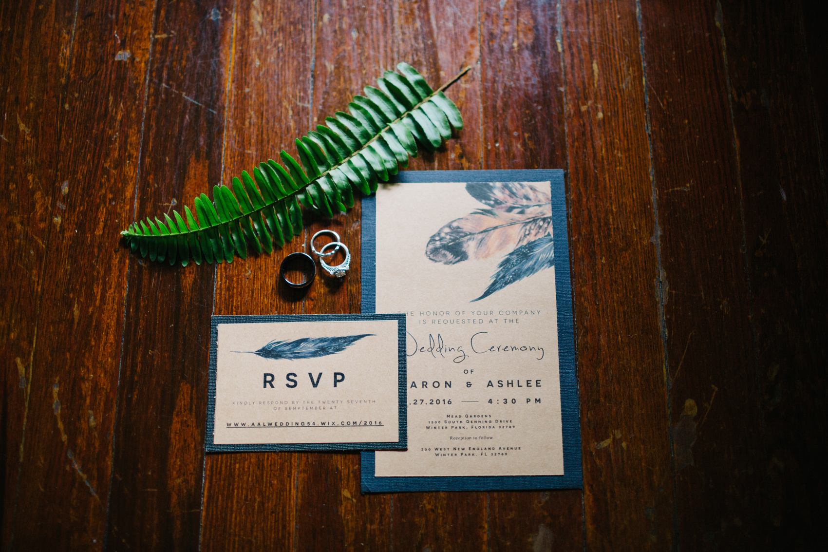 DIY boho wedding invitations with feathers and kraft paper