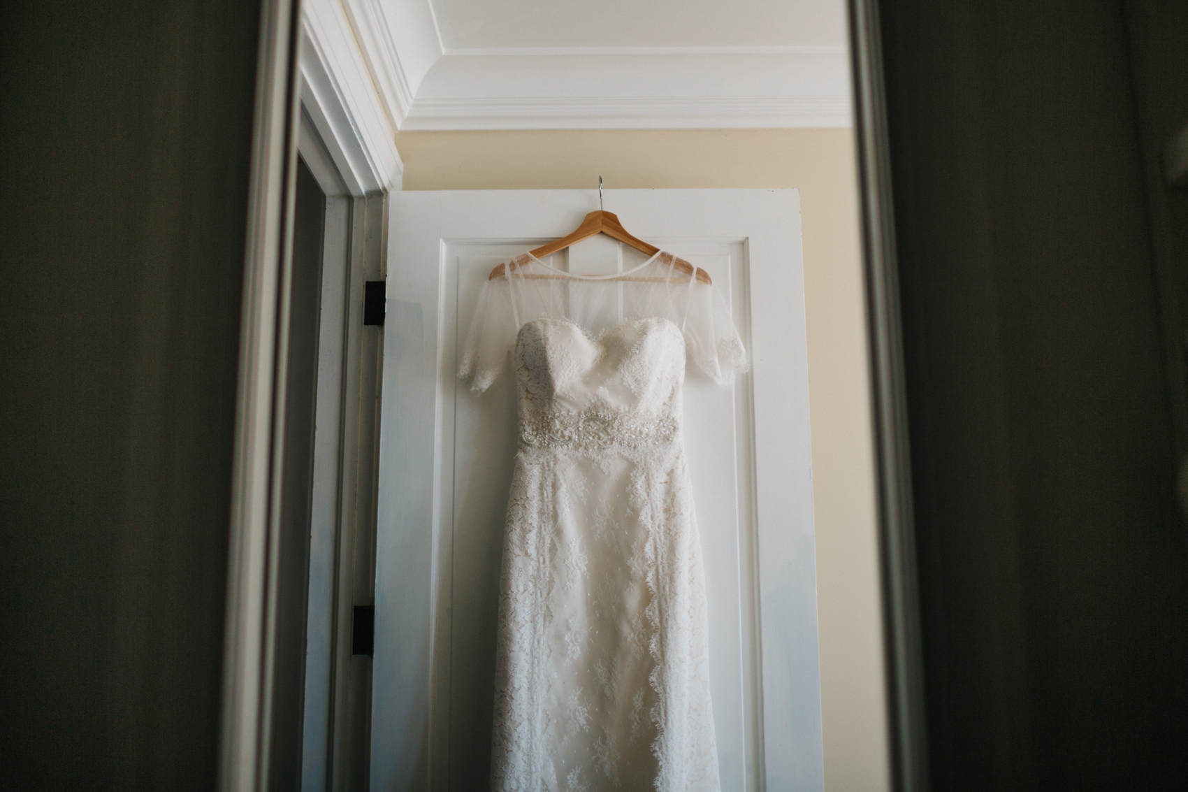 Amy Kuschel ‘London’ wedding dress