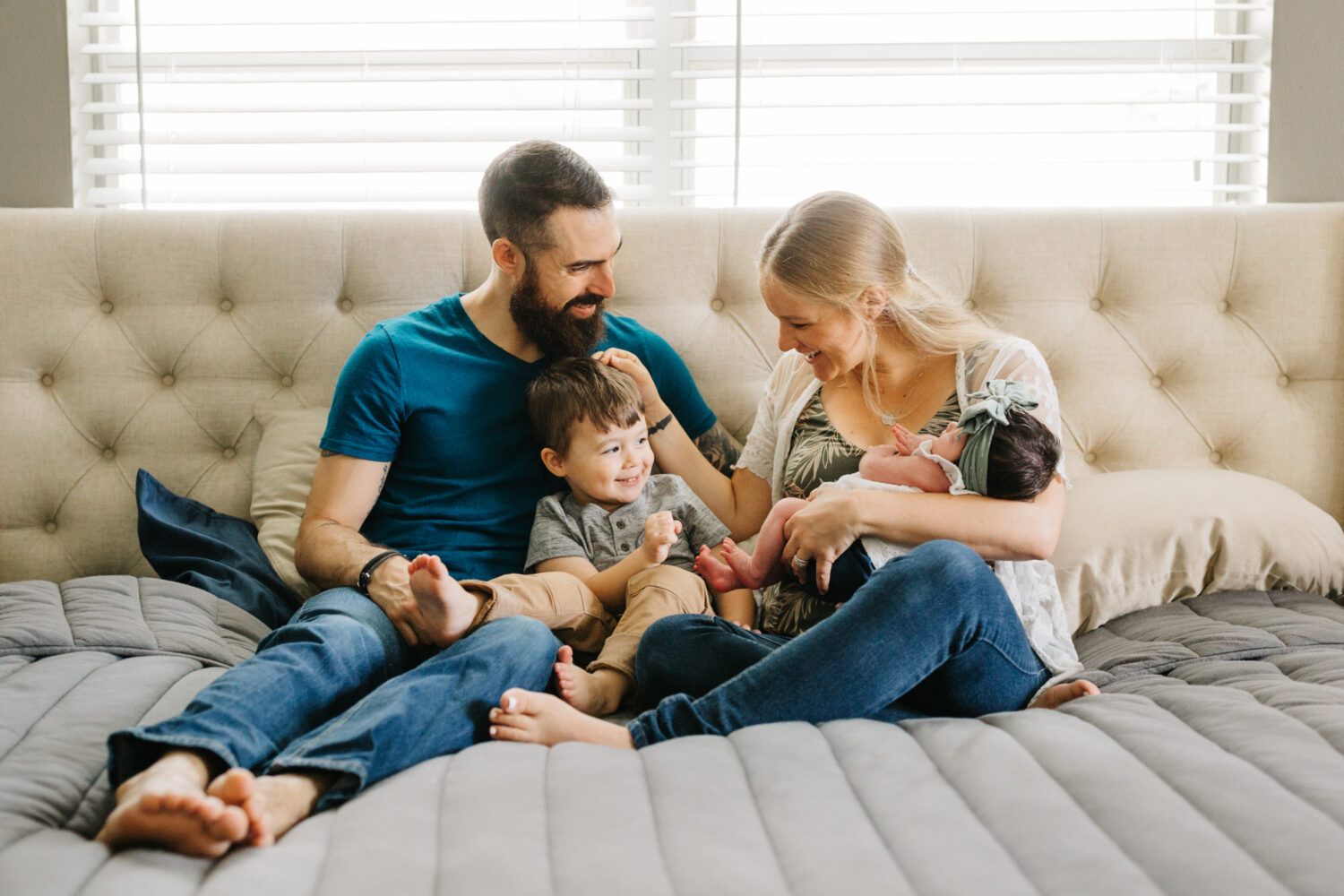 lifestyle candid newborn photography in st. pete, florida